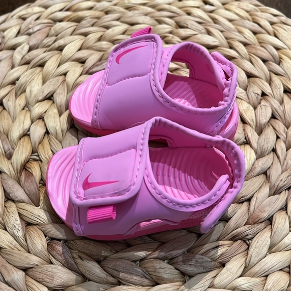 Nike baby sandals - Picture 2 of 4